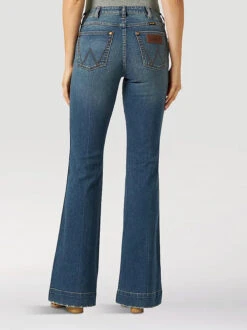 Wrangler Ladies Retro High Rise Trouser Jean- Shelby