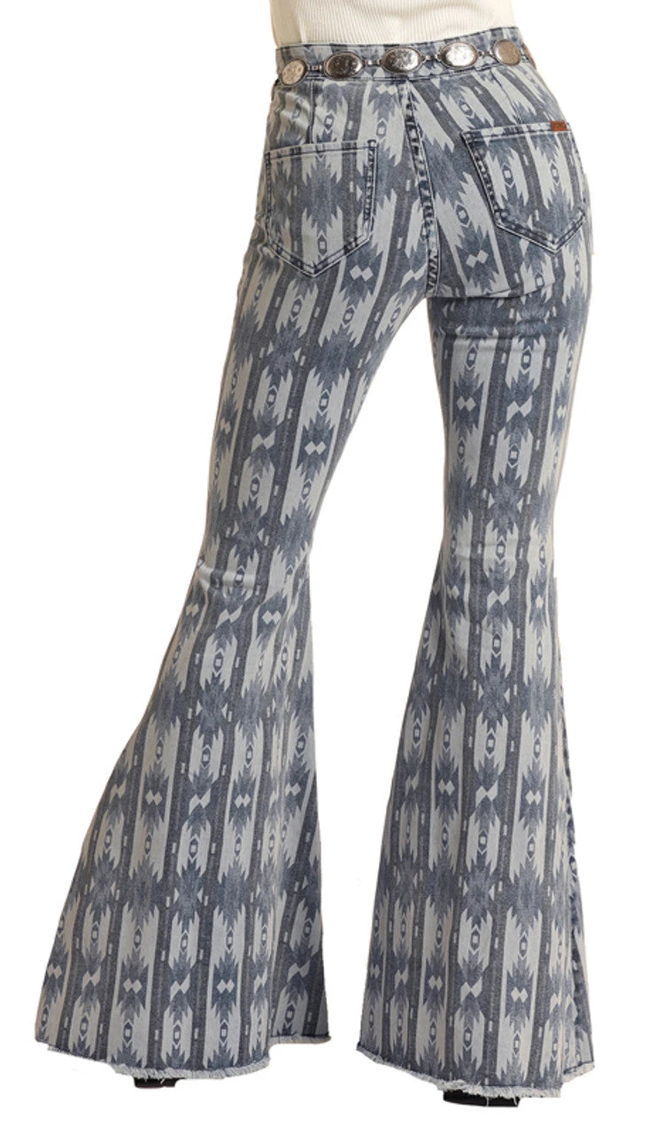 Ladies Rock & Roll High Rise Extra Stretch Aztec Print Bell Bottom Jeans RRWD7PRZRF 4 Ladies Rock & Roll High Rise Extra Stretch Aztec Print Bell Bottom Jeans RRWD7PRZRF - Image 2